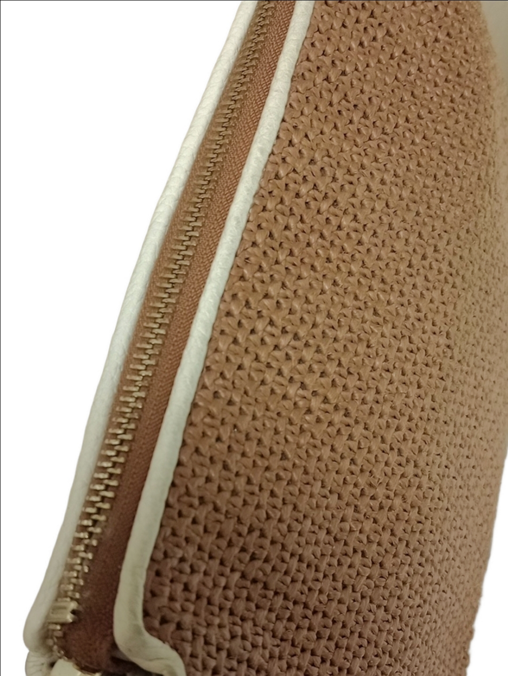 KATE SPADE TAN STRAW WICKER WOVEN CROSSBODY BAG WITH WHITE LEATHER ACCENTS - Picture 7 of 15